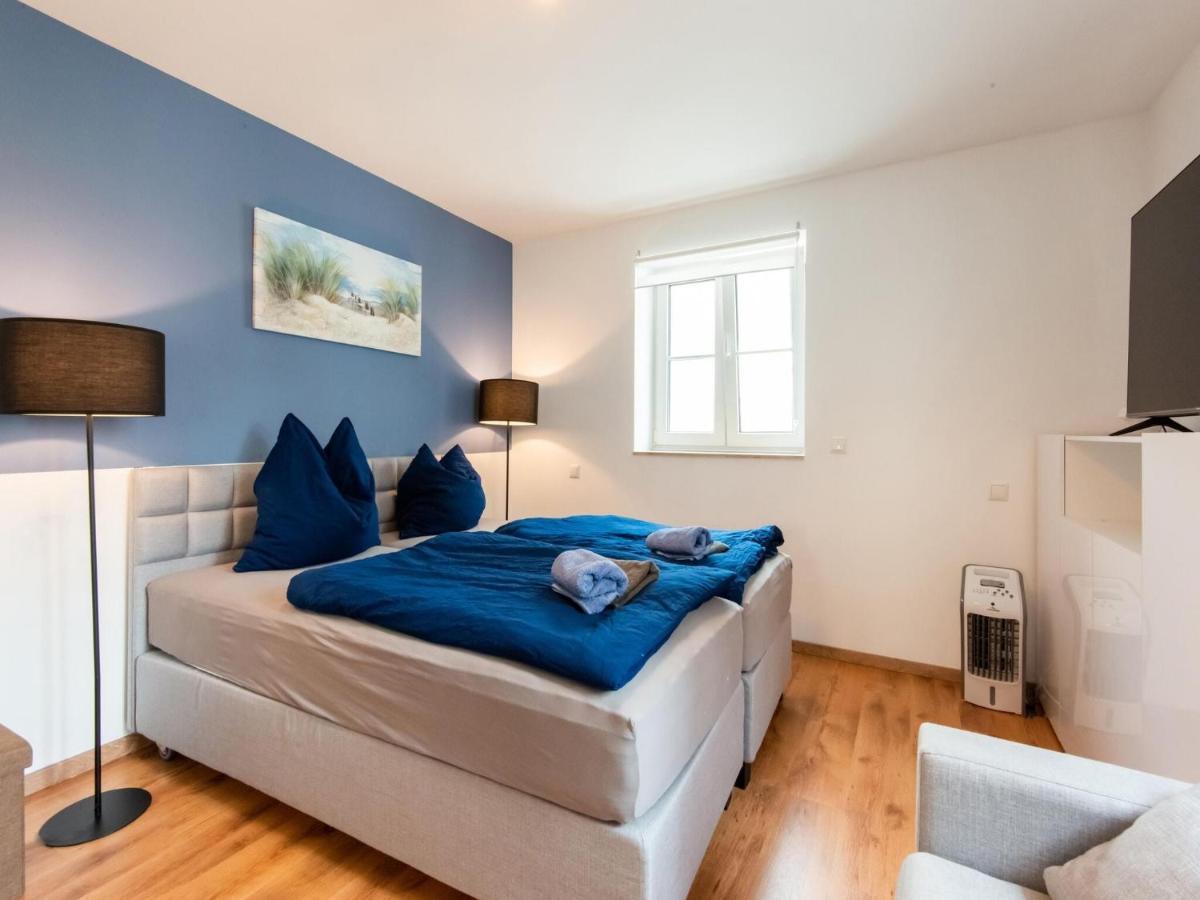 Apartment With Terrace In An Ideal Location Haunsheim Bagian luar foto