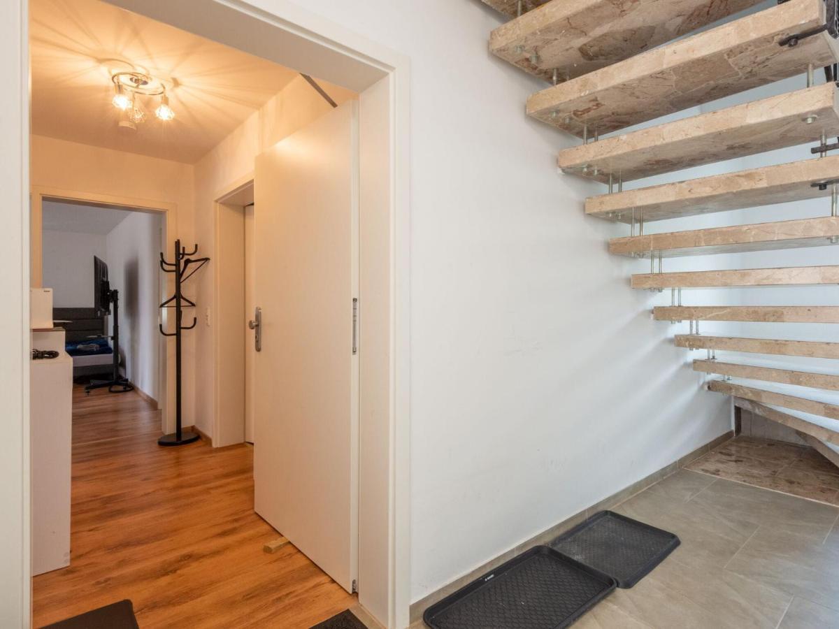 Apartment With Terrace In An Ideal Location Haunsheim Bagian luar foto