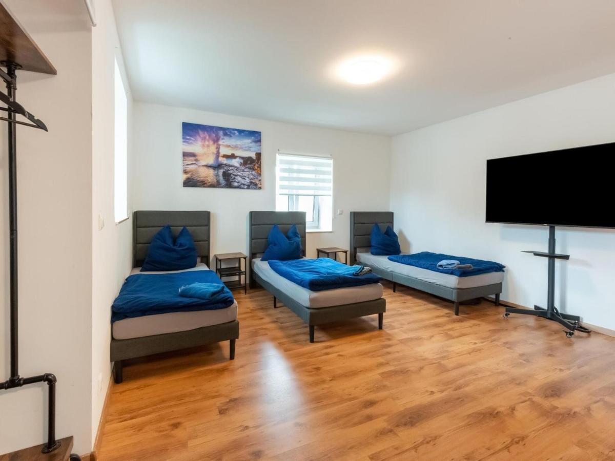 Apartment With Terrace In An Ideal Location Haunsheim Bagian luar foto